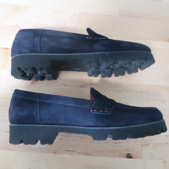 Pas de Rouge Navy and Red Loafers - Picture 9 of 14